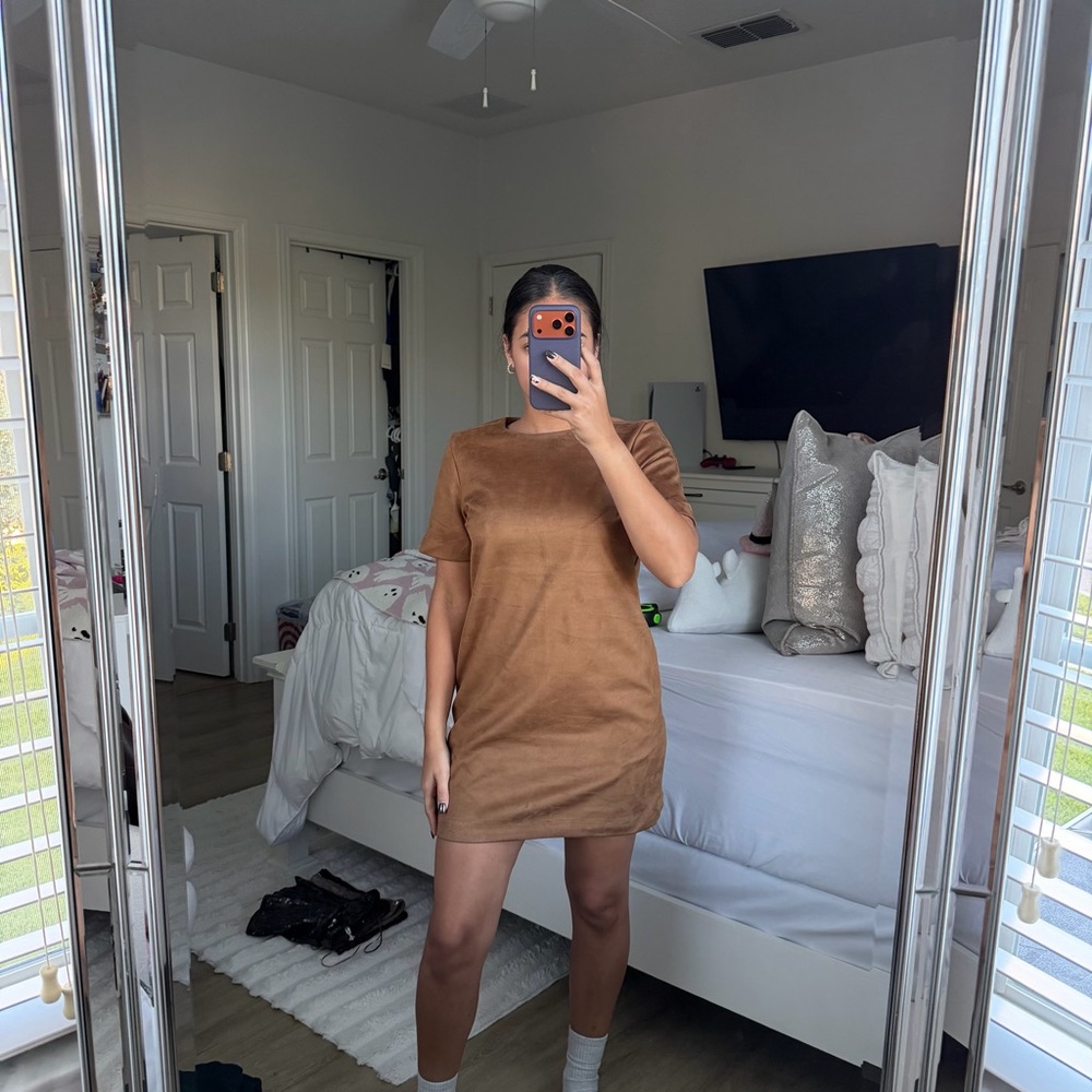 Abercrombie & Fitch Chestnut Suede-Look Midi Tee Dress